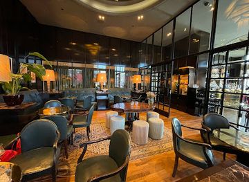 netherlands/dutch-coast/bar/freddy-s-bar