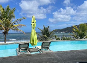 dominica/batalie-beach/bar/pagua-bay-bar-grill