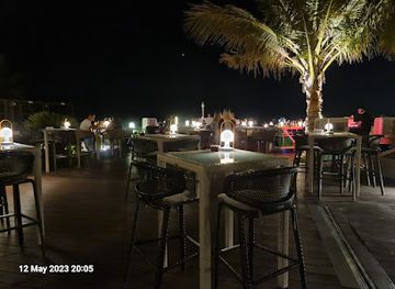 oman/muscat/bar/zale-beach-club-lounge