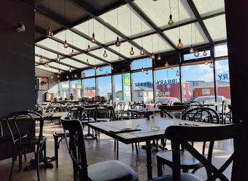 iceland/keflavik/bar/library-bistro-bar