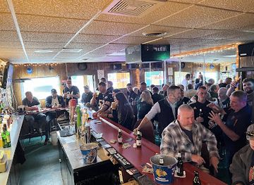 illinois/driftless-area/bar/newark-nook