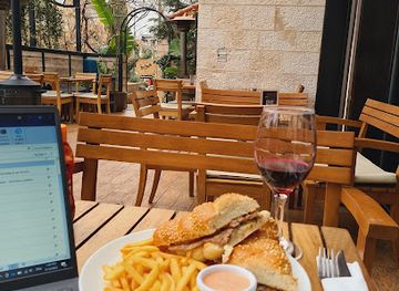 jordan/umm-qais/bar/the-corner-s-pub