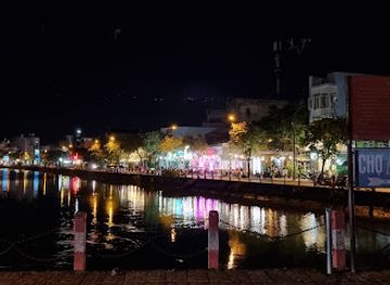 vietnam/mekong-delta/bar/deja-vu-cocktail-bar