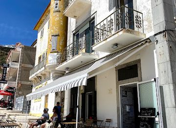 portugal/nazare/bar/bla-bla