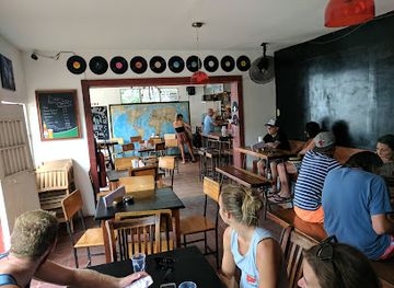 nicaragua/san-juan-del-sur/bar/republika