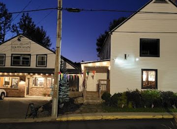 vermont/molly-stark-state-park/bar/19-south-main-restaurant