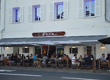 Le Dock Café