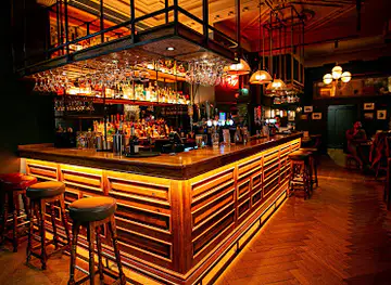 The Black Horse - Pub & Cocktail Bar