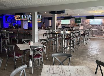 new-jersey/pine-barrens/bar/headliner-oasis