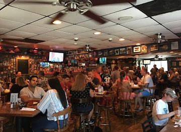 maryland/annapolis/bar/heroes-pub