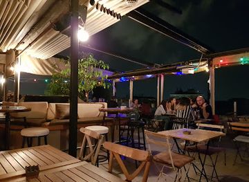 Balkon Restaurant & Bar