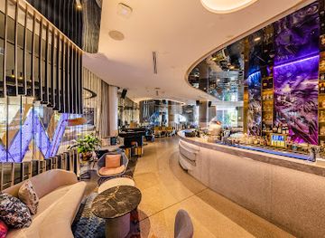 australia/queensland/bar/living-room-bar