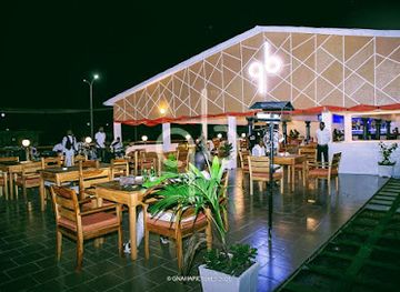benin/plateau/bar/qube-bar-grill-restaurant