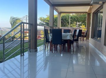 malawi/lake-malawi/bar/oceana-cuisine