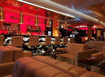 germany/saxony/bar/champagner-lounge