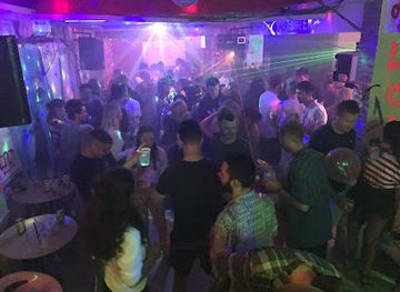 vietnam/dalat/da-lat-center/bar/6th-floor-bar