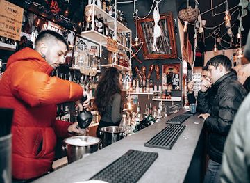 italy/modena/bar/savage-love-dance-drink