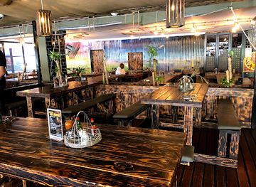 botswana/tsodilo-hills/bar/main-deck-restaurant-bar