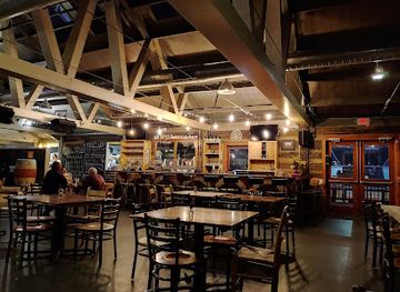 west-virginia/lewisburg/bar/hill-holler