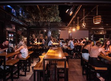 romania/constanta-mamaia/bar/barrels-corner