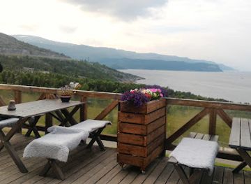 norway/finnmark-plateau/bar/catch-22