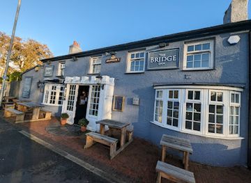 united-kingdom/anglesey/bar/bridge-inn