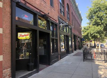 iowa/council-bluffs/bar/c-mon-inn