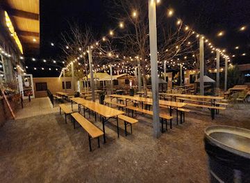 colorado/eastern-plains/bar/green-valley-ranch-beer-garden