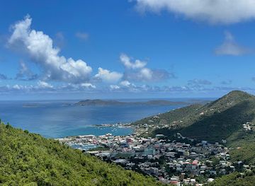 british-virgin-islands/norman-island-caves/bar/climax-on-the-hill