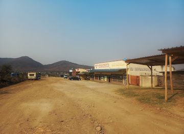 zimbabwe/nyanga/bar/hanzu-bar