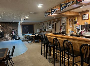 colorado/sangre-de-cristo-mountains/bar/spanish-peaks-bar-grill