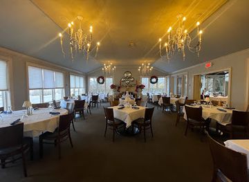 connecticut/hammonasset-beach-state-park/bar/cafe-allegre