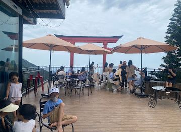 vietnam/tam-dao/bar/hero-pub-ca-phe-hoang-hon-chieu