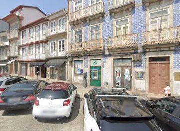 portugal/guimaraes/bar/beer-o-clock