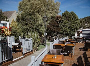 jersey/grouville/bar/the-goose-randalls-pubs