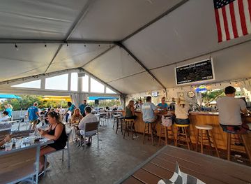 new-jersey/island-beach-state-park/bar/red-fox-beach-bar-grill