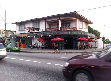 trinidad-and-tobago/diego-martin/bar/smokey-and-bunty