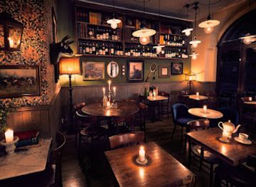 italy/milan/navigli/bar/ugo-cocktail-bar-bistrot