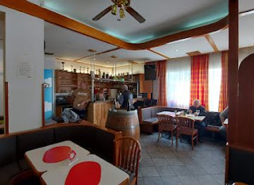 austria/vienna/liesing/bar/cafe-rumpelstilzchen