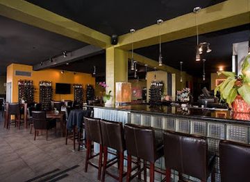 texas/mcallen/bar/house-wine-bistro
