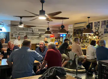 Brown's Bar