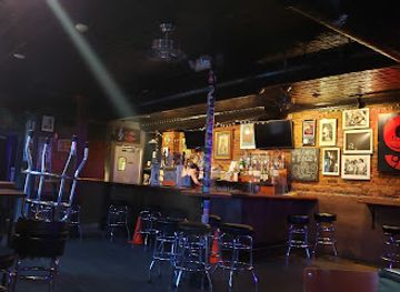 connecticut/new-haven-harbor/bar/cafe-nine