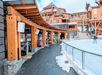 vermont/smugglers-notch-state-park/bar/the-whistlepig-pavilion
