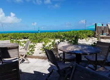 turks-and-caicos-islands/west-caicos/bar/somewhere-cafe-and-lounge