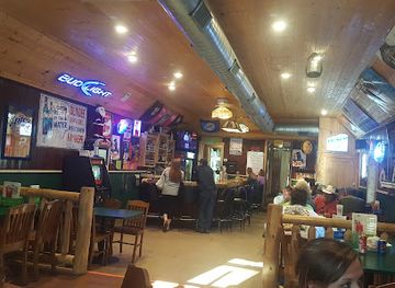 iowa/backbone-state-park/bar/dundee-bar-and-grill