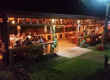 rwanda/akagera-national-park/bar/chillax-lounge