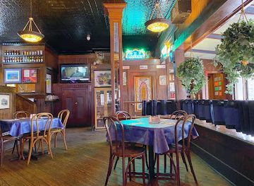 louisiana/caddo-lake/bar/the-blind-tiger