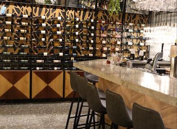 israel/sharon-plain/bar/lauren-wine-bar