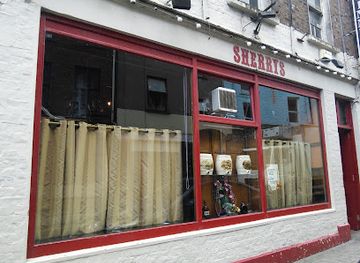 ireland/county-monaghan/bar/mickey-micks