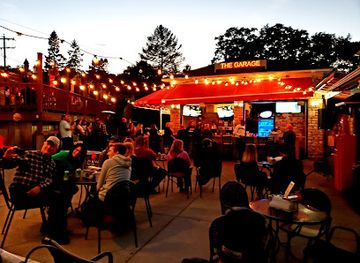 wisconsin/door-county/bar/the-garage